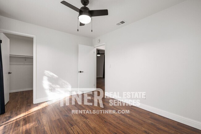 Building Photo - 7586 Waterwillow Dr