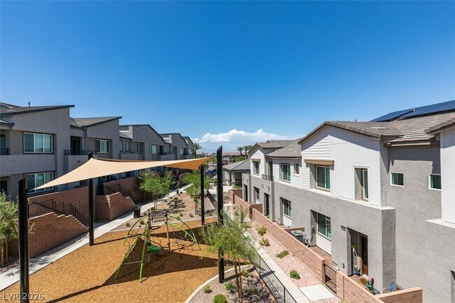 Building Photo - 1031 Valeria Rdg Ln