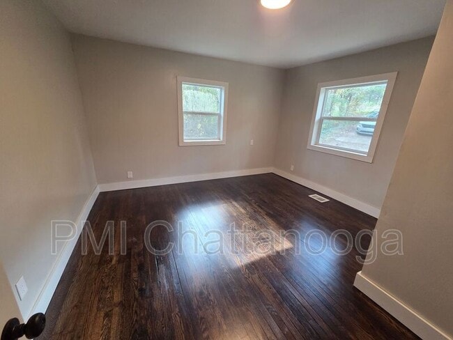 Building Photo - 510 Mission Ridge Rd