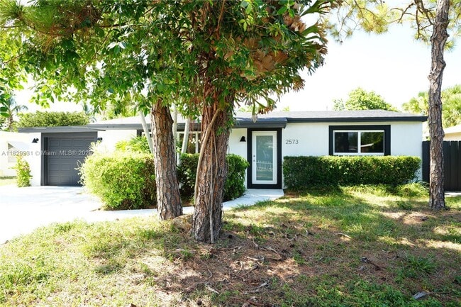 Building Photo - 2573 Conroy Dr