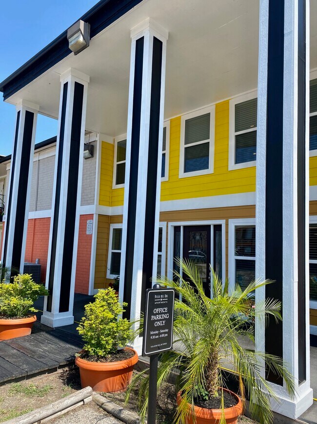 Villa Del Sol Apartments 4000 Hollister St Houston TX 77080