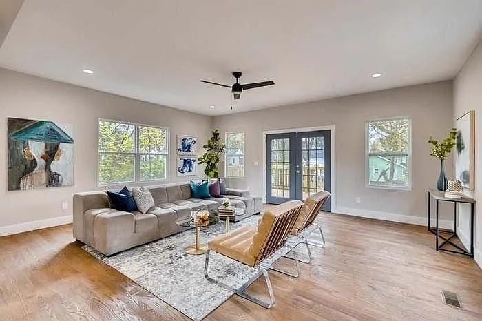 Building Photo - 816 Beechwood Ave SW