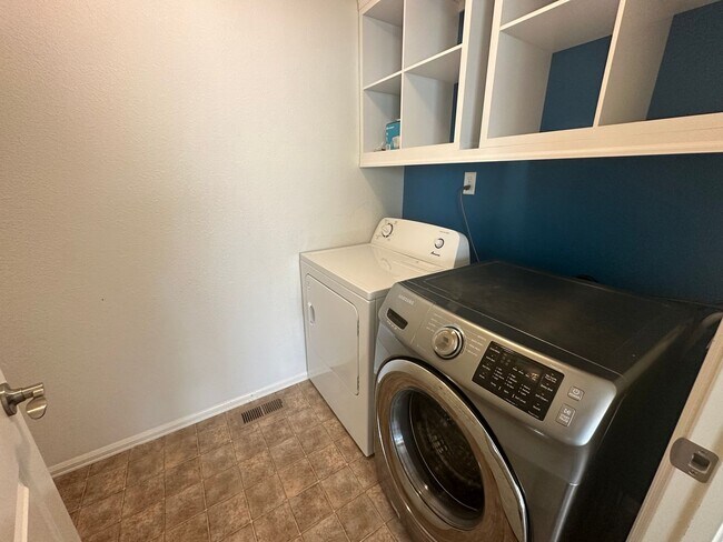 Building Photo - 4523 Brylie Way