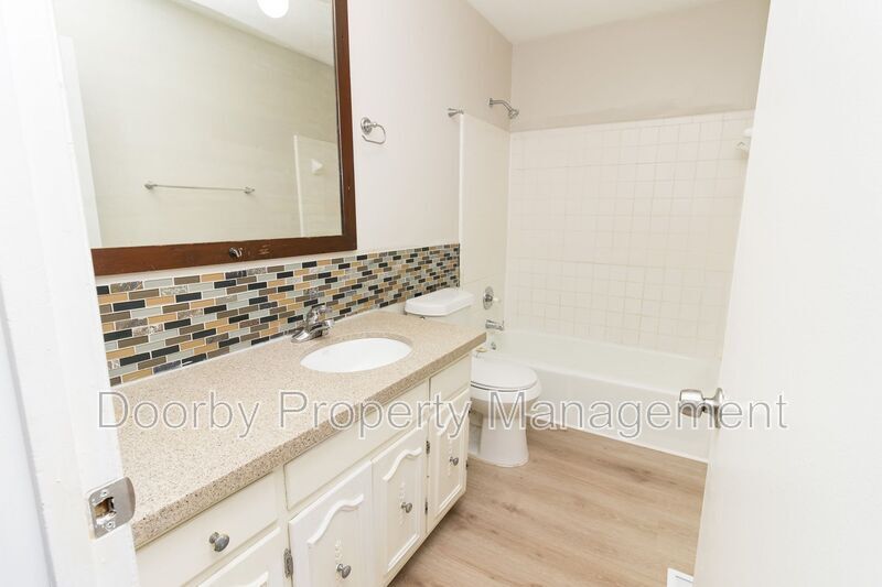 Building Photo - 4598 Plaza Hills Ln