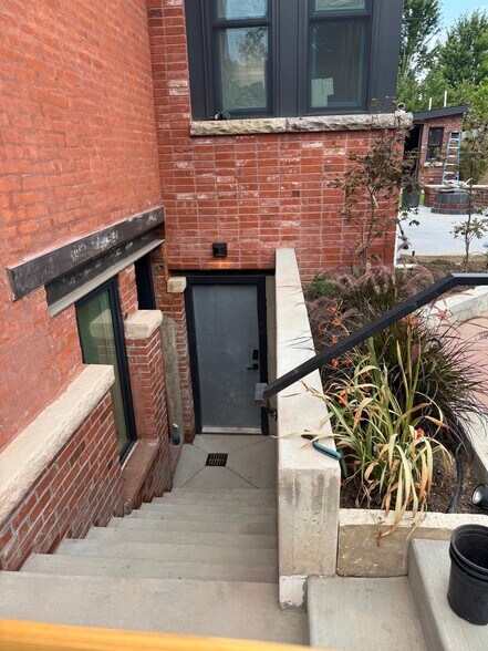 front entrance - 2635 W 33rd Ave