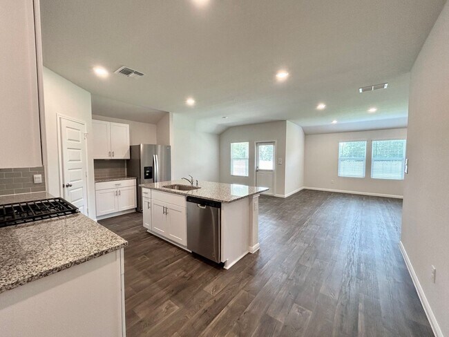 Building Photo - New 4 Bd 2 Ba Home Available for Move In!