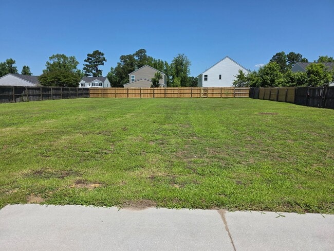 Building Photo - Spacious 4-Bedroom Bryan Farms Beauty with Bonus Suite, Large Fenced Yard & RV/Boat Parking!