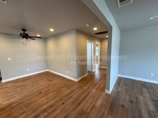 Building Photo - 144 Primrose Ave