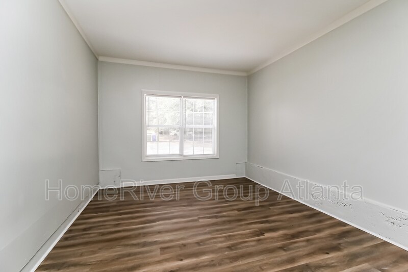 Building Photo - 607 W Creek Ct