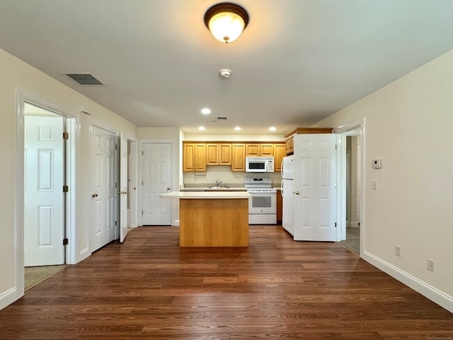 Building Photo - 86 CT-37