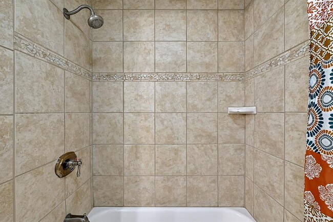 Building Photo - 3707 Tarragona Ln