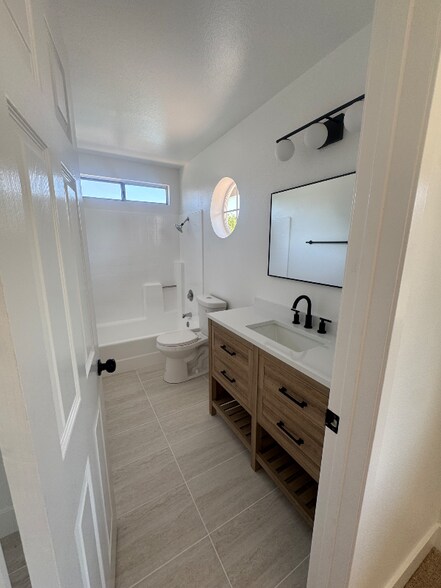 Building Photo - 41111 Mountain Pride Dr
