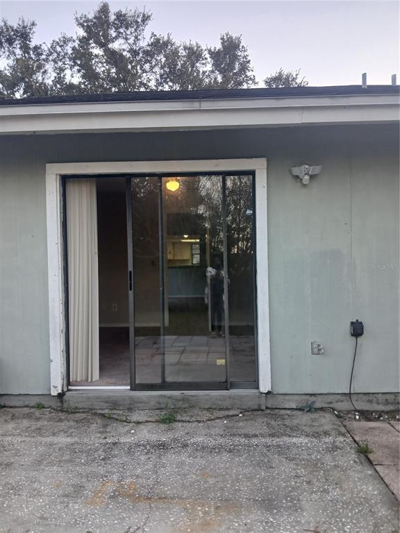 Building Photo - 3321 Whispering Dr S