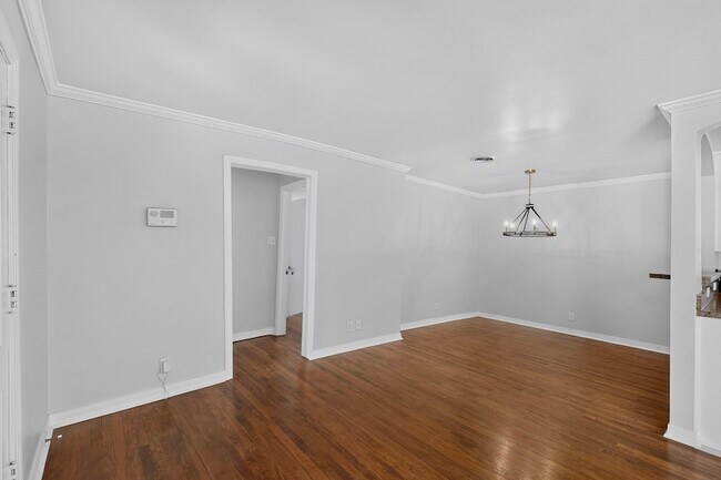 Building Photo - 4812 Wateka Dr