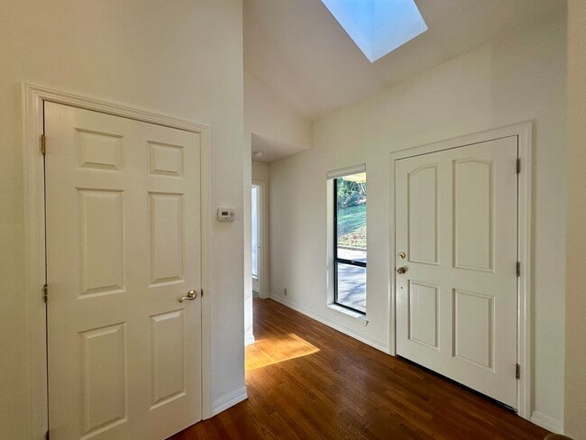 Building Photo - Light Filled 4 Bedroom 2.5 Bathroom Two-St...