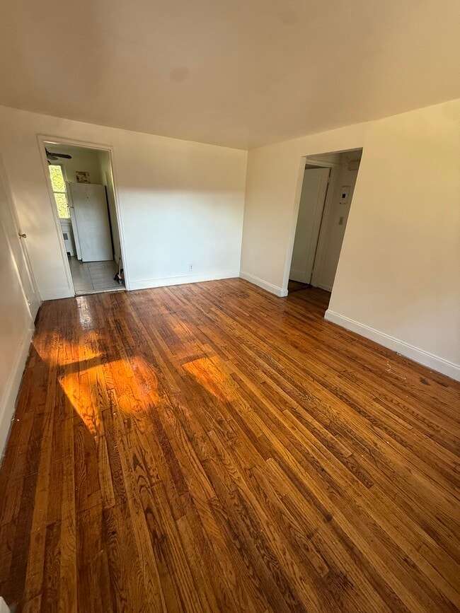 Building Photo - 26A Carolyn Ter