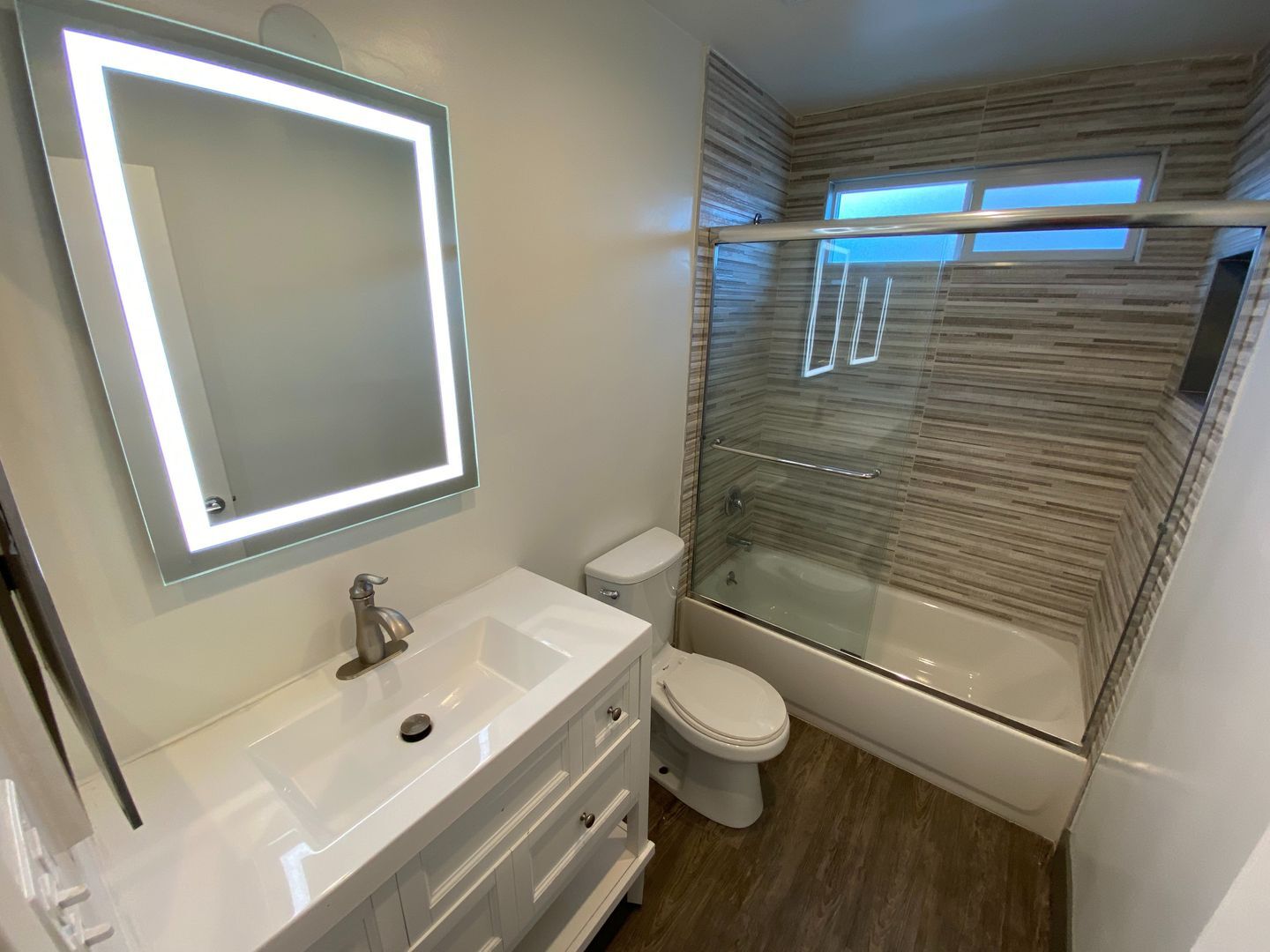 Building Photo - 3611 Mentone Ave