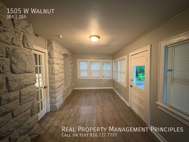 Building Photo - 1505 W Walnut St