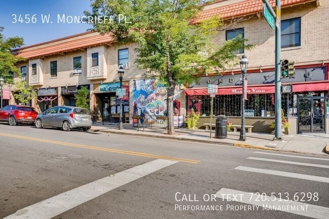 Building Photo - 3456 W Moncrieff Pl
