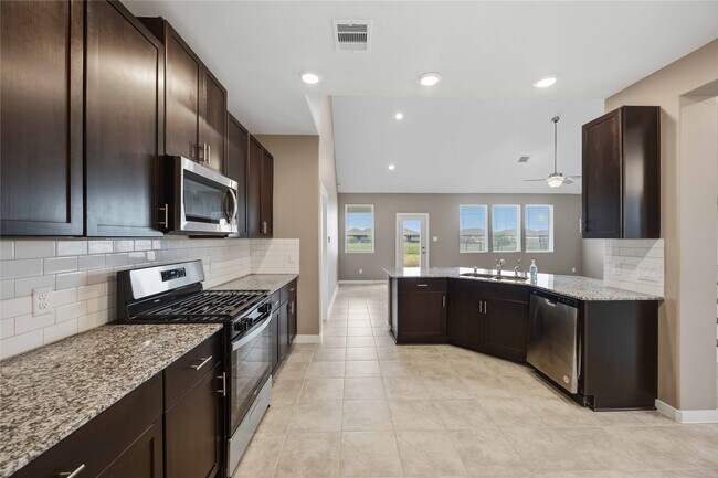 Building Photo - 1239 Cascade Hls Dr