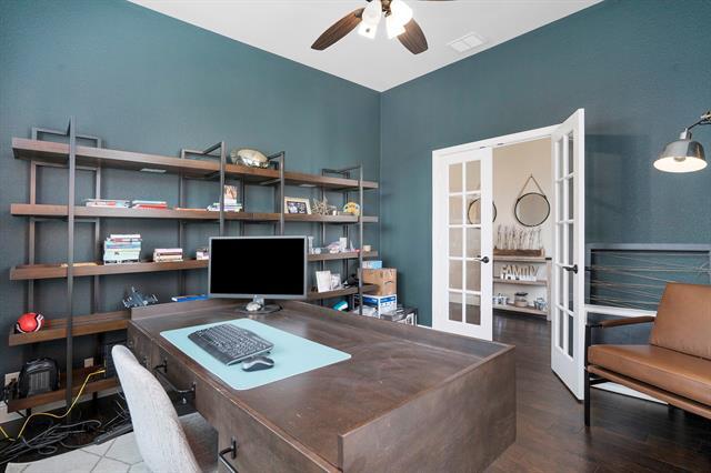 Building Photo - 4213 Sweet Clover Ln