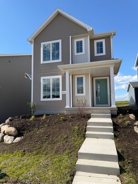 Building Photo - 9240 Gentle Feather Rd