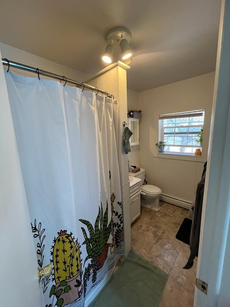 Bath - 1304 W Kiowa St