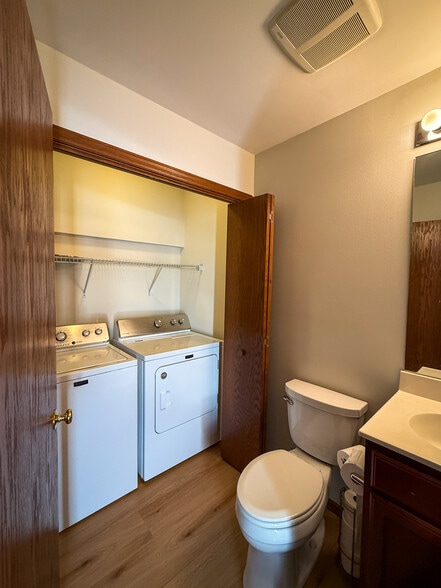 Building Photo - 2940 Samuel Ct SW