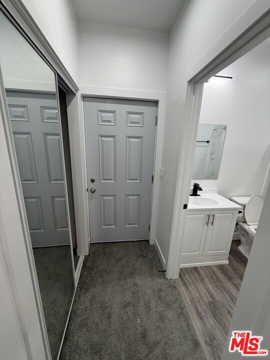 Building Photo - 8624 Graham Ave