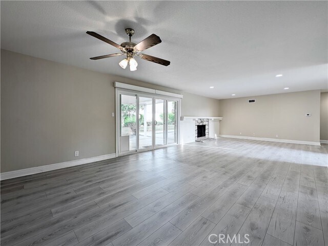 Building Photo - 2248 Drayton Ave