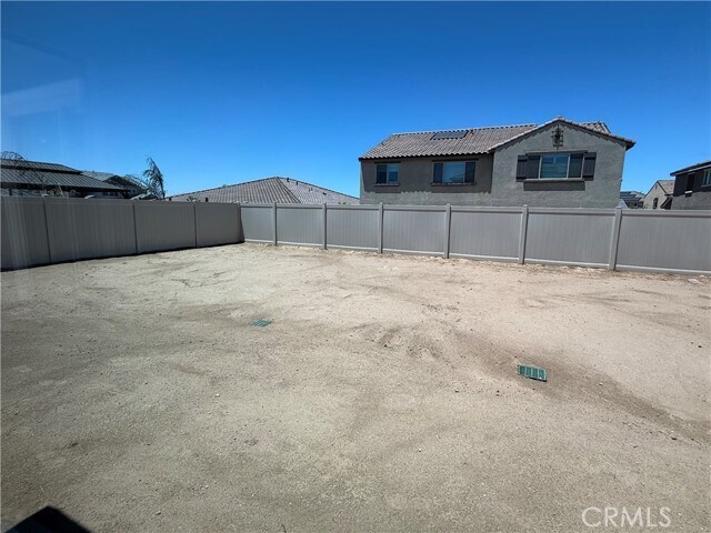Building Photo - 4470 Hickory Ct