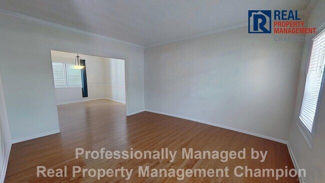 Building Photo - Spacious Home w/Community Access to Intra-...