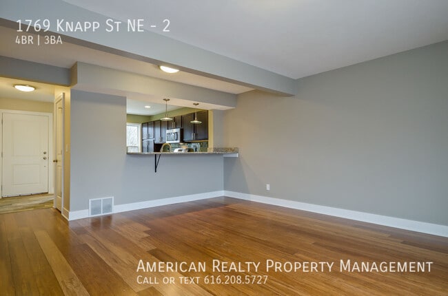 Building Photo - 1769 Knapp St NE