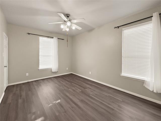 Building Photo - 707 Dickerson Ln