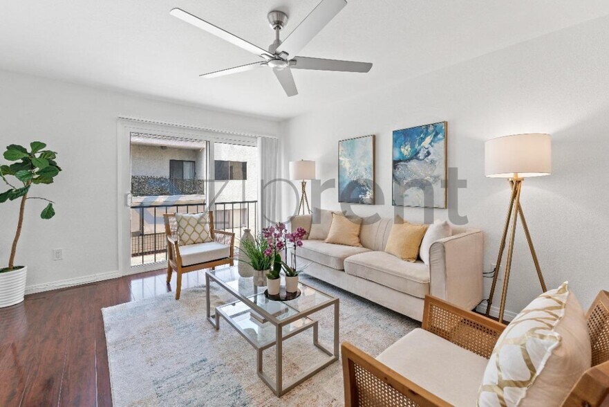 Building Photo - 5257 Radford Ave