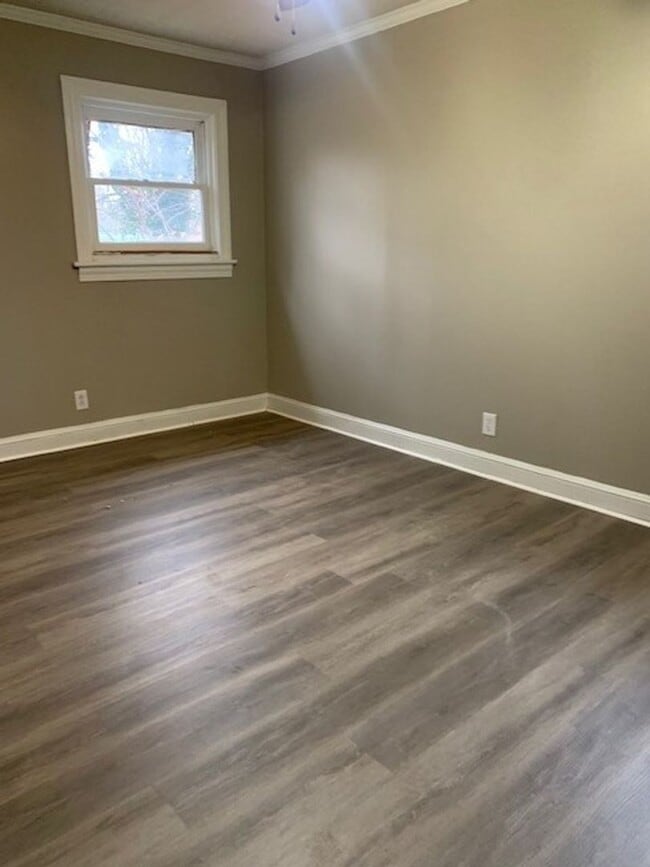 Building Photo - 3 Bedroom 1 Bathroom in the Heart of Asheboro