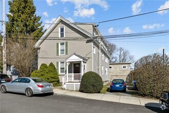 Building Photo - 41 Freeborn St