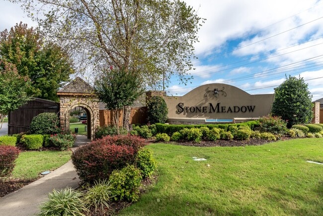 Building Photo - Stone Meadow Subdivision