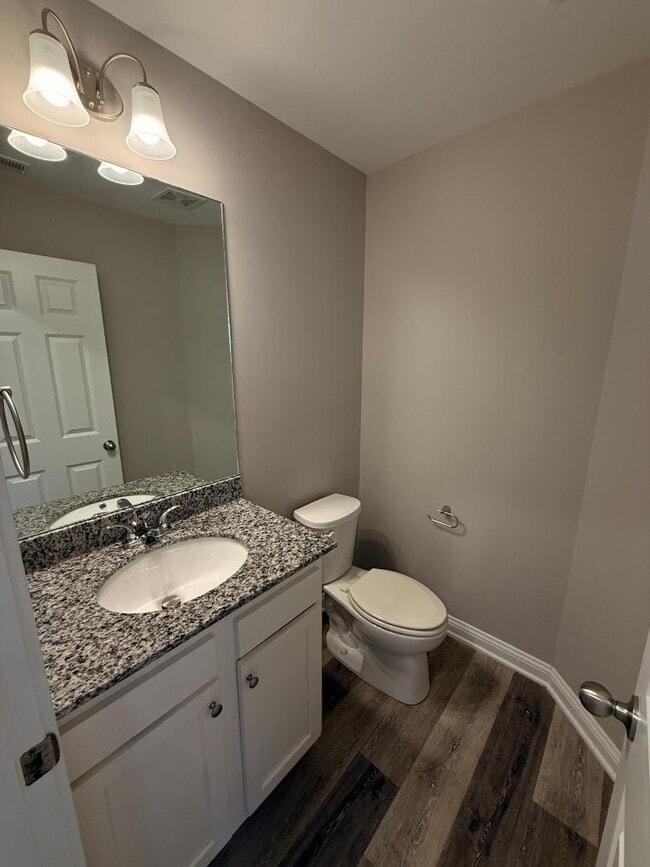 Building Photo - 121 Cammy Ct