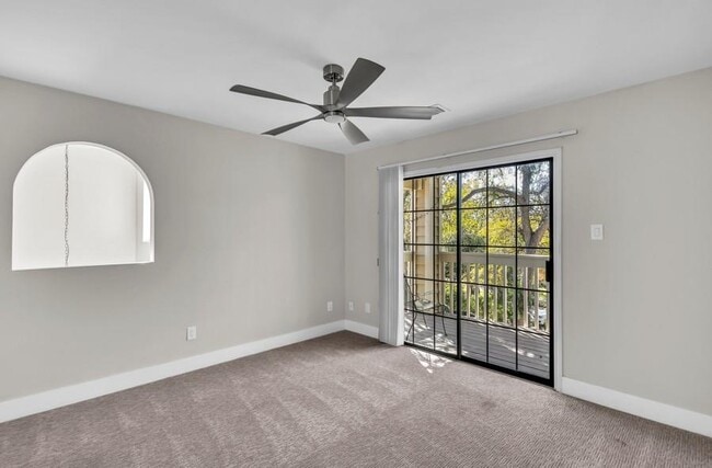 Building Photo - 4604 Palisade Dr