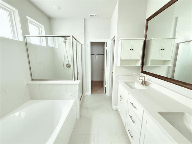 Building Photo - 11451 Chepstow Crescent Ct