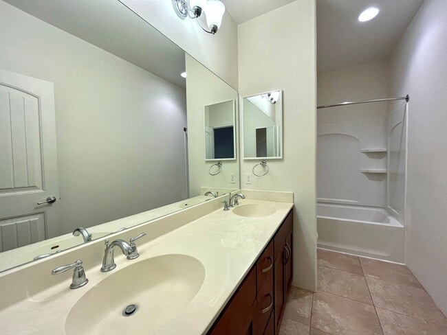 Building Photo - Charming 3-Bedroom/2.5-Bath - $3500.00 (He...