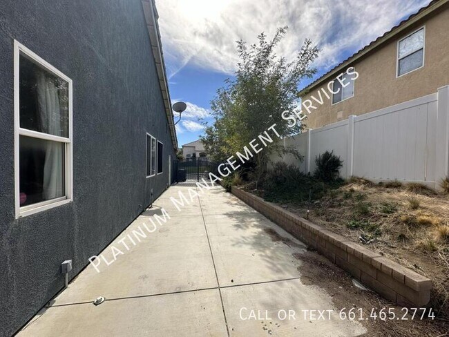 Building Photo - 7345 Sunnyslope Dr