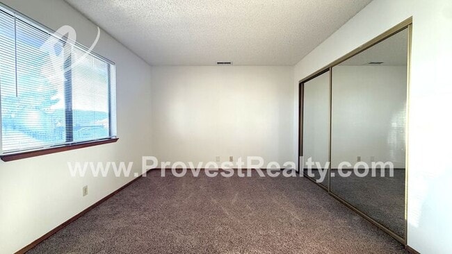 Building Photo - 15727 Tuscola Rd