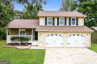 Building Photo - 3042 Medina Dr