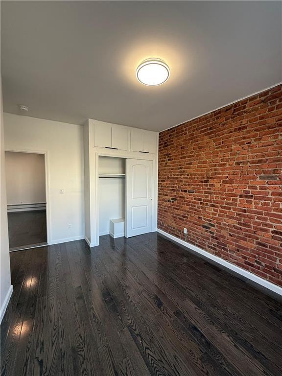 Building Photo - 9611 Church Ave