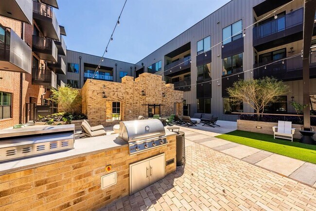 Building Photo - 4510 Terry-O Ln