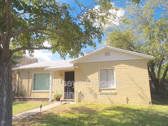 Building Photo - 4204 N 20th St