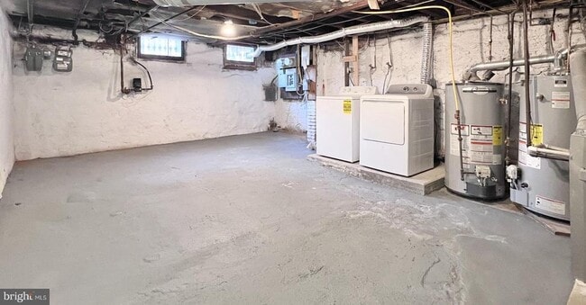 Building Photo - 511 S 15th St