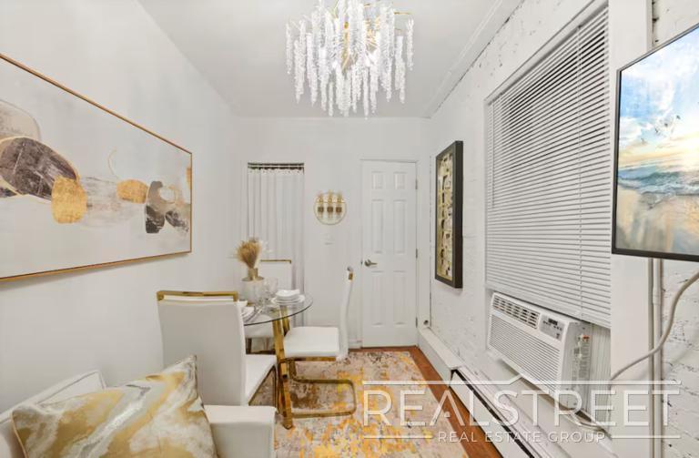 Building Photo - Modern 2BR/2BA in Prime Chinatown | Quick Access to Midtown & Google HQ